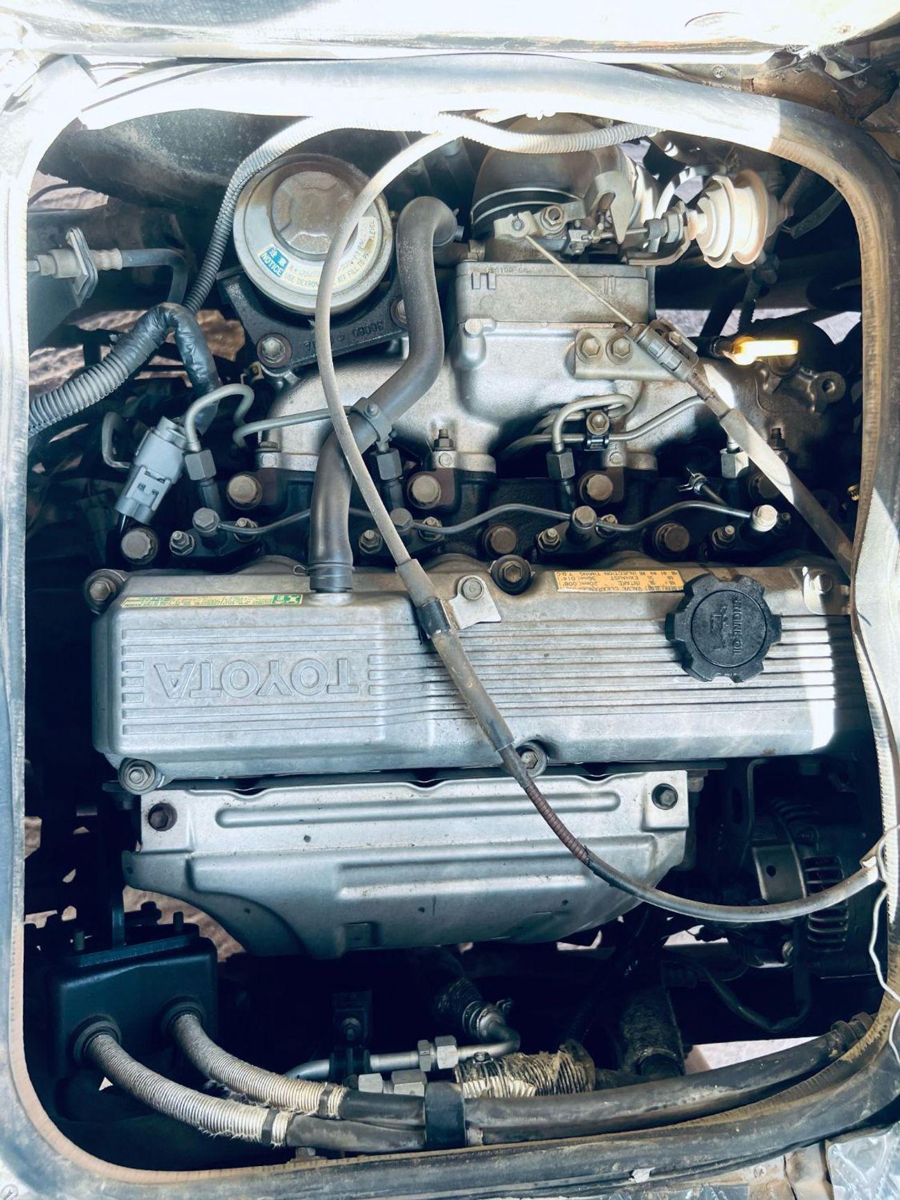 TOYOTA 14B - Image 2
