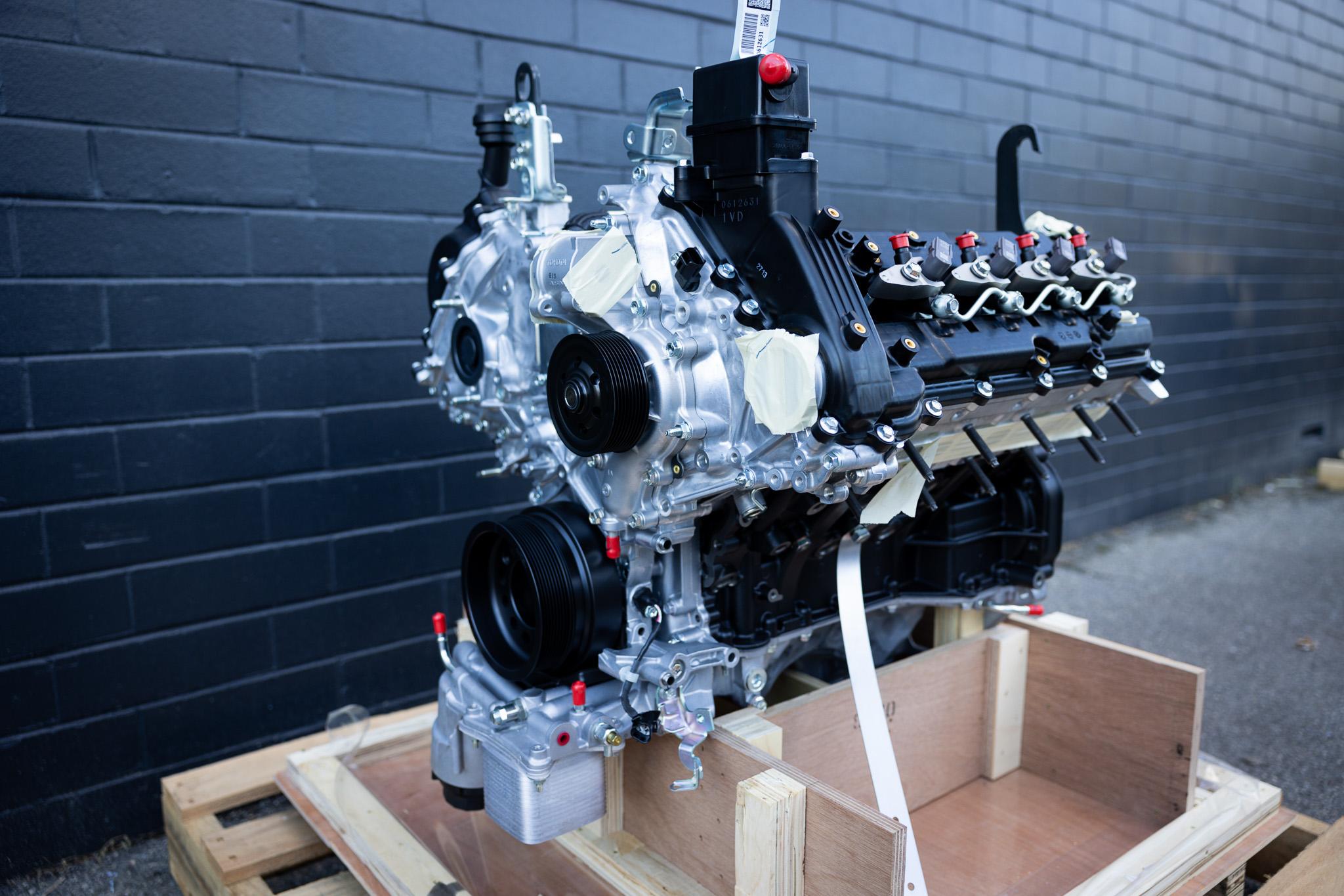 TOYOTA LAND CRUISER 4.5l V8 1VD-FTV TWIN TURBO